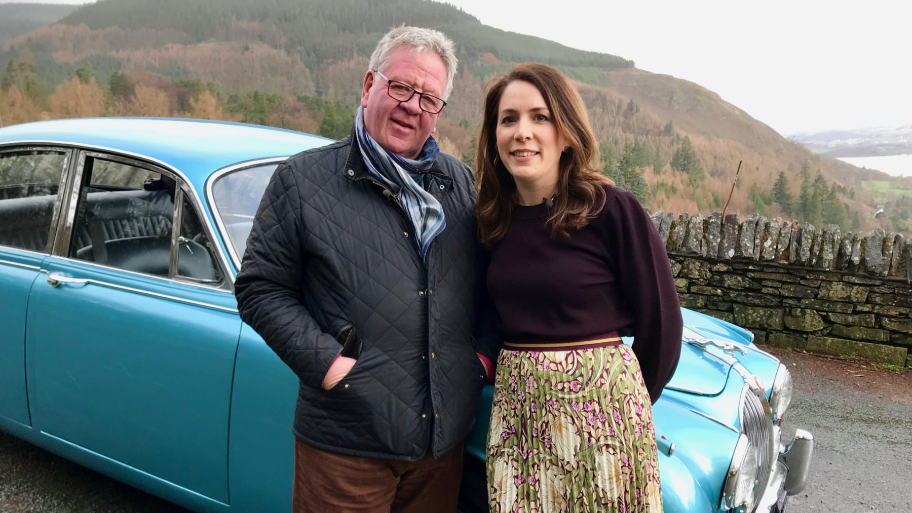 antiques road trip presenters stephanie connell